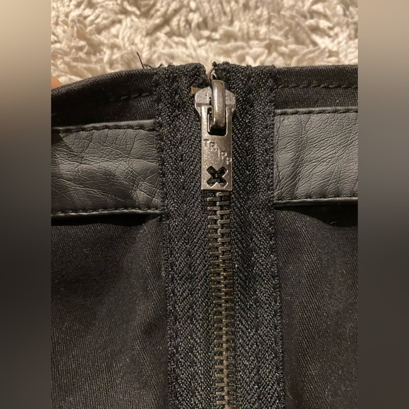 Rare Tripp NYC Dang Goodman Buckle Mini Skirt Size S - Picture 5 of 10